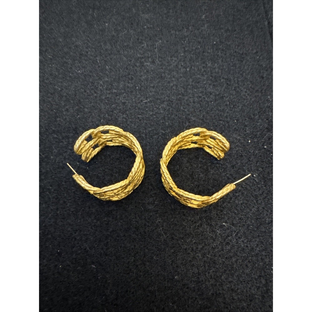 vintage Givenchy openwork hoop earrings Gold Tone Pierced Statement 1980's EUC - Picture 3 of 10